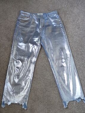 Metallic Silver Straight-Leg Jeans Size 26